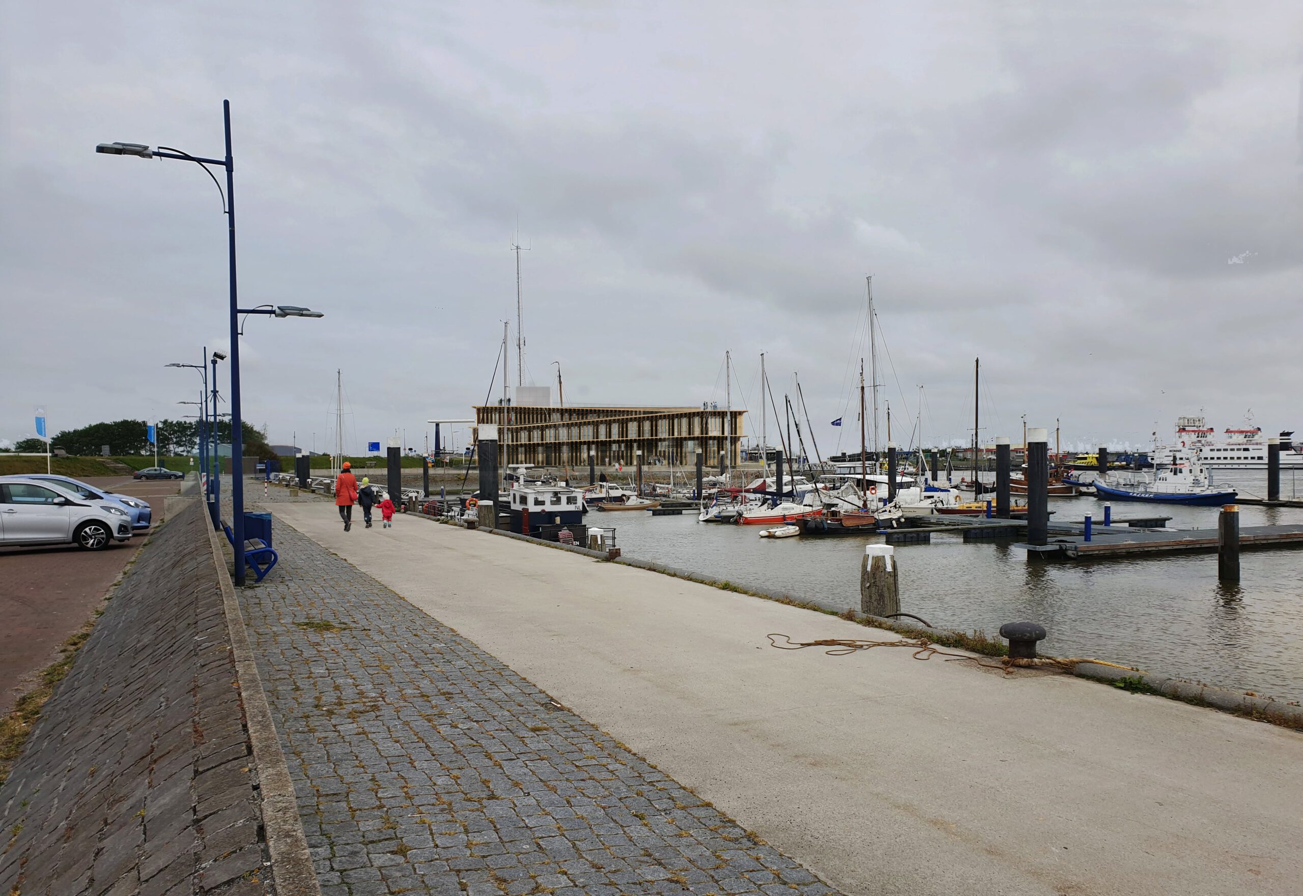 Werelderfgoedcentrum in haven Lauwersoog